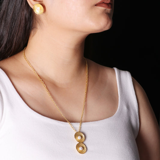 Honeycomb Duo Pearl Pendant Necklace