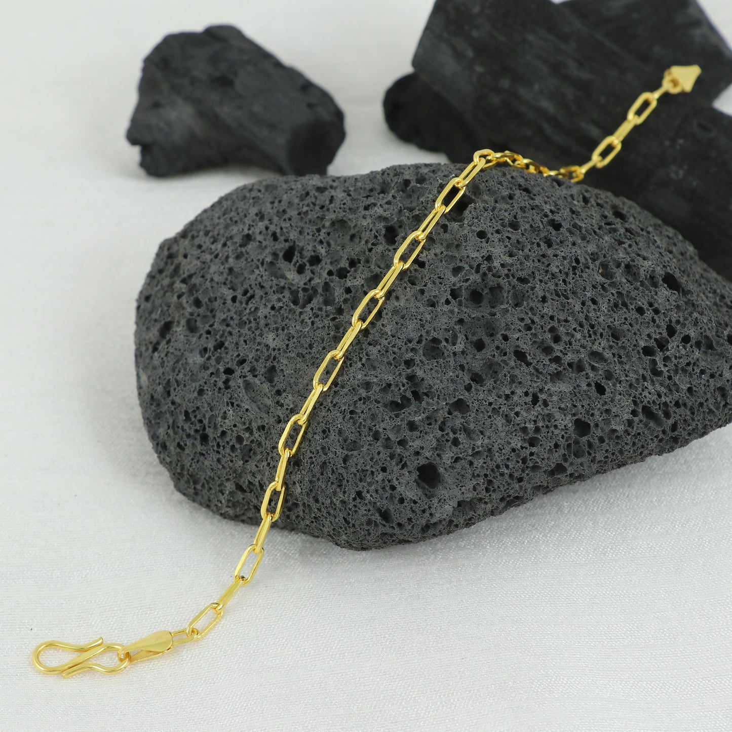 Baan Dhara Bracelet | men