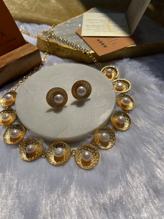 Manka Trisha Pearl Necklace