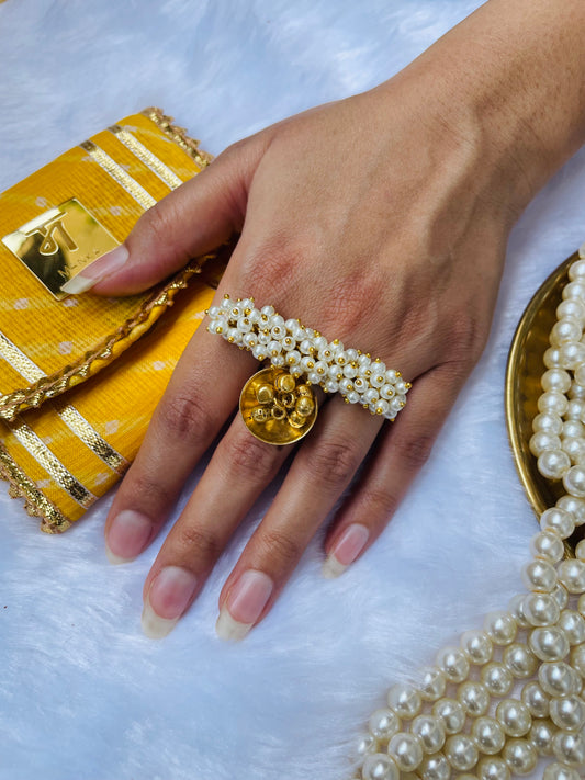 Pearl Rekha Ring